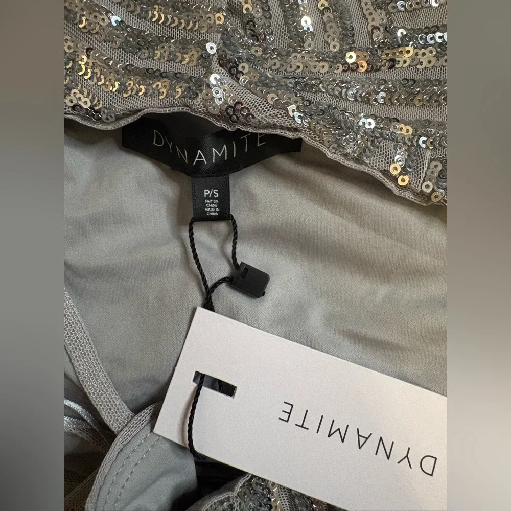 Dynamite Victoria Silver Sequin Midi Dress Low Back Party Glam P/S - Picture 14 of 16